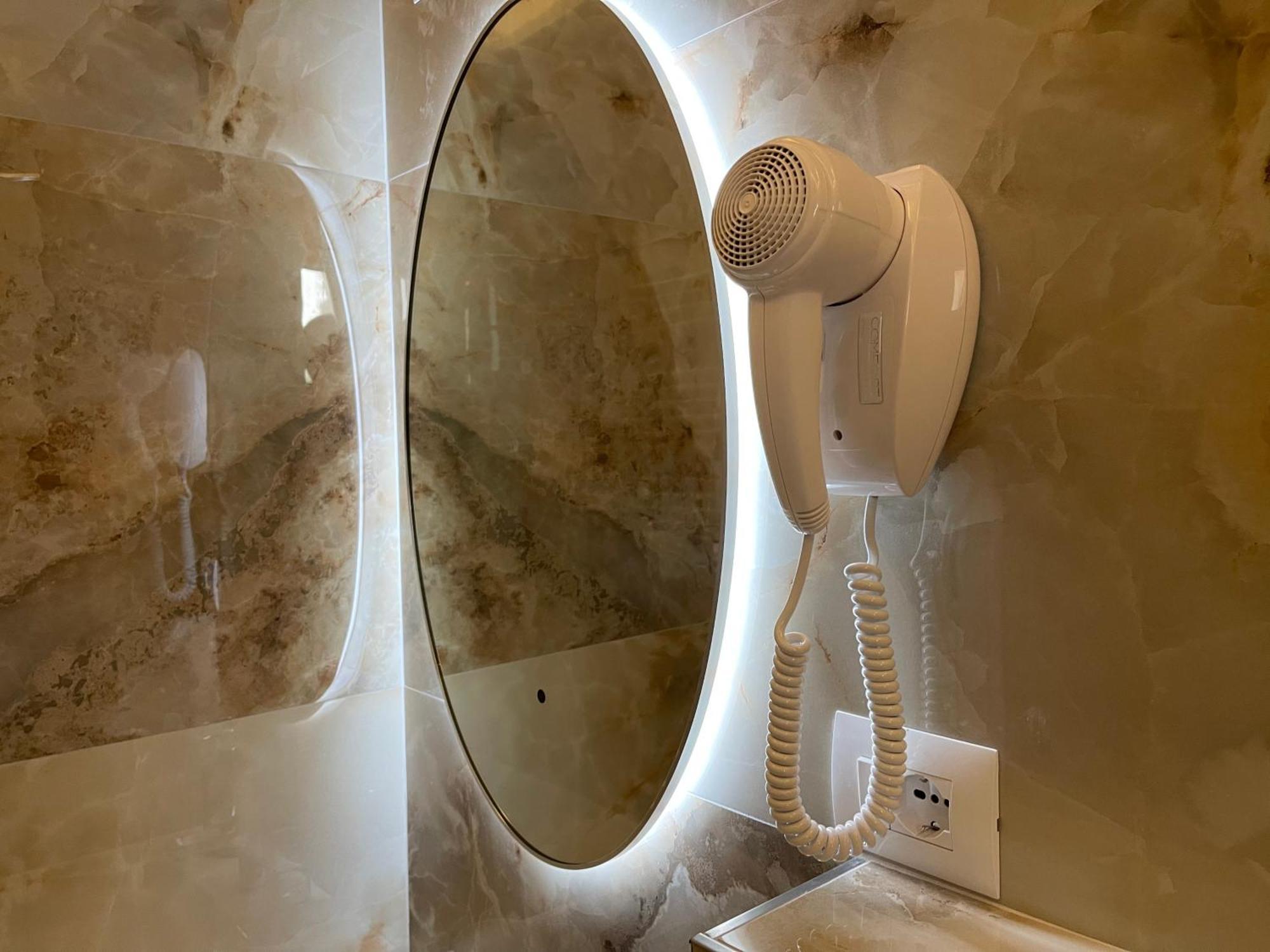 Hotel Vila 15 - Center تيرانا المظهر الخارجي الصورة