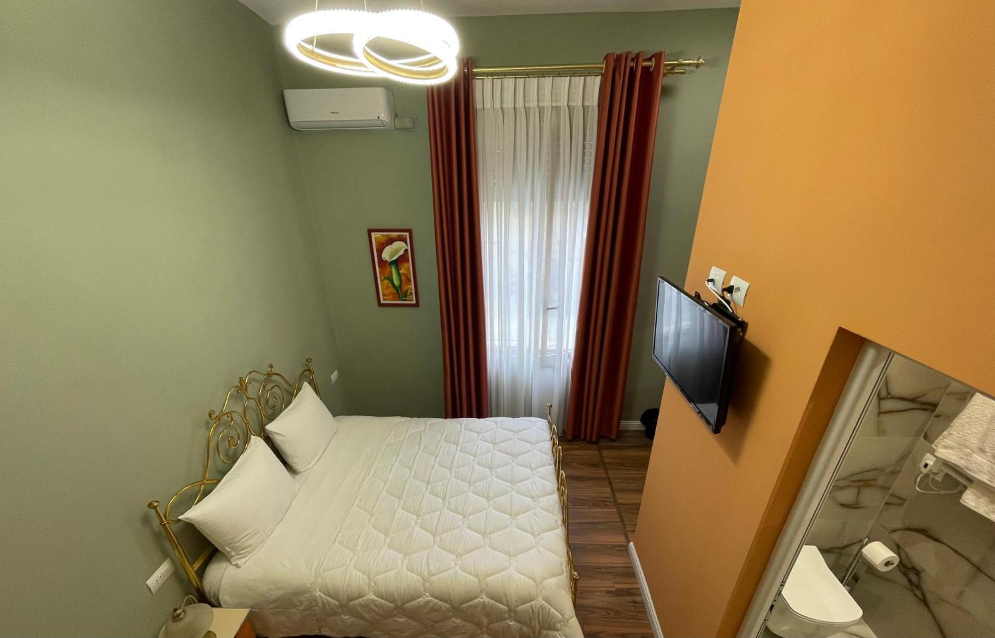 Hotel Vila 15 - Center تيرانا المظهر الخارجي الصورة